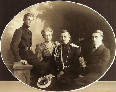 Ф.Ф.Сумароков-Эльстон, З.Н.Юсупова, Ф.Ф.Юсупов, Н.Ф.Сумароков-Эльстон. Фото 1900-х. гг.