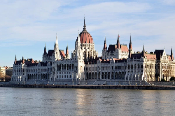 Парламент