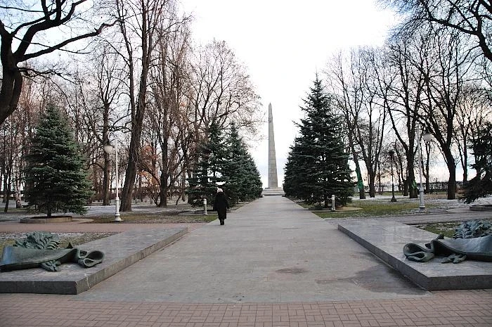 Мемориал жертвам голодомора "Свеча памяти"