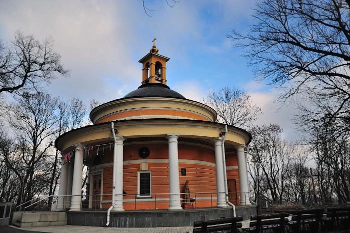 Церковь Св. Николая. Аскольдова могила