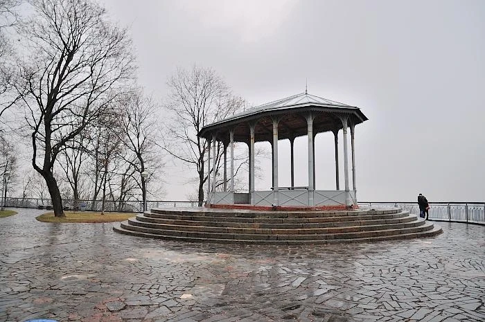 Кокоревская беседка