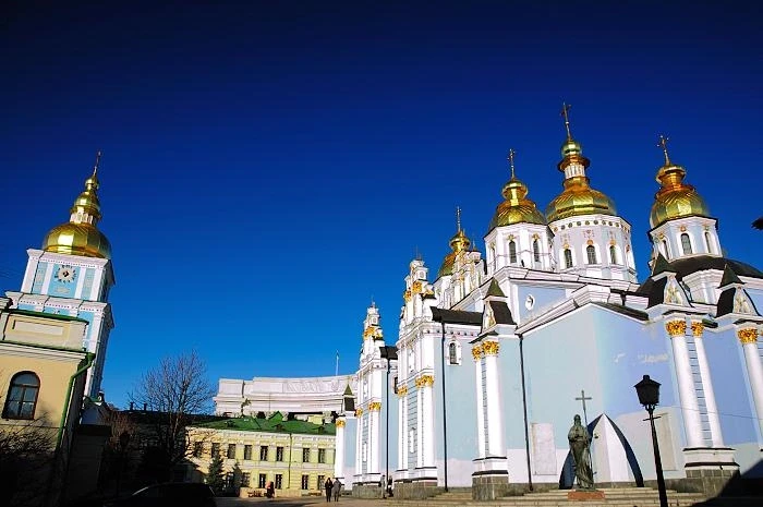 Михайловский Златоверхий монастырь