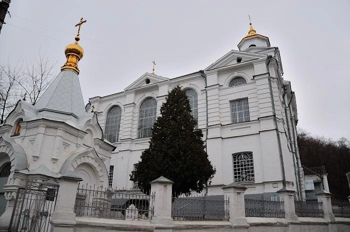 Крестовоздвиженская церковь на Подоле