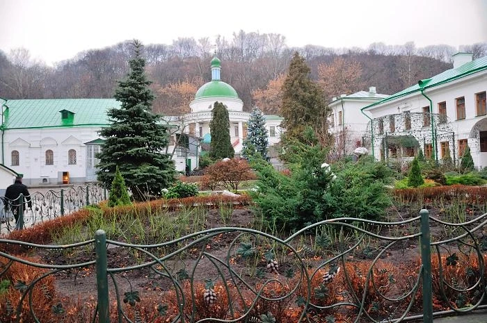 Свято-Фроловский Вознесенский монастырь