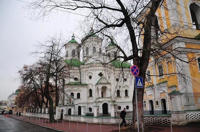 Церковь Покрова Пресвятой Богородицы на Подоле