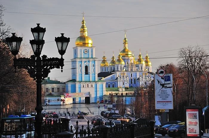Михайловский Златоверхий монастырь