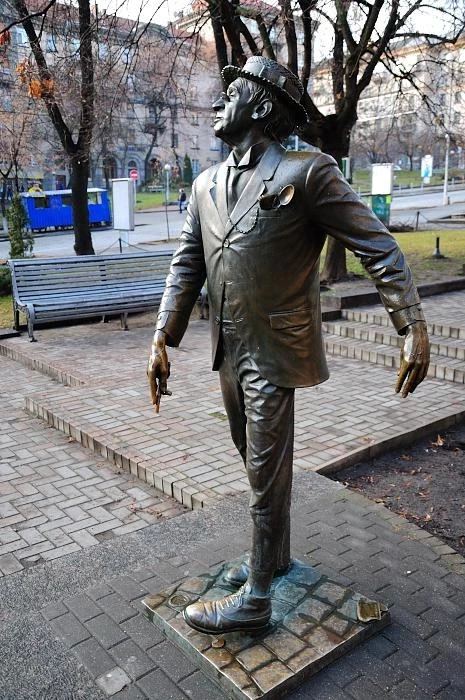Памятник Паниковскому