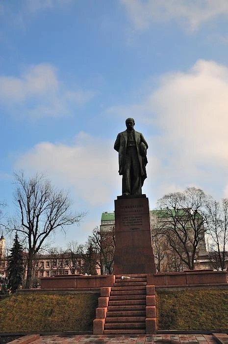 Памятник Шевченко