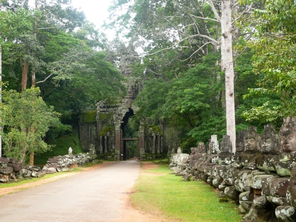 северные ворота Angkor Thom