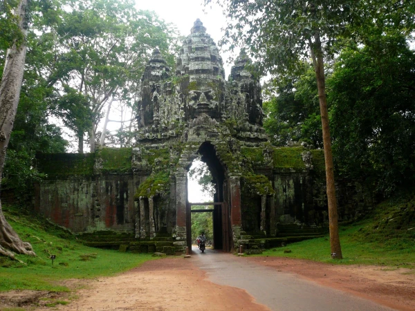 северные ворота Angkor Thom