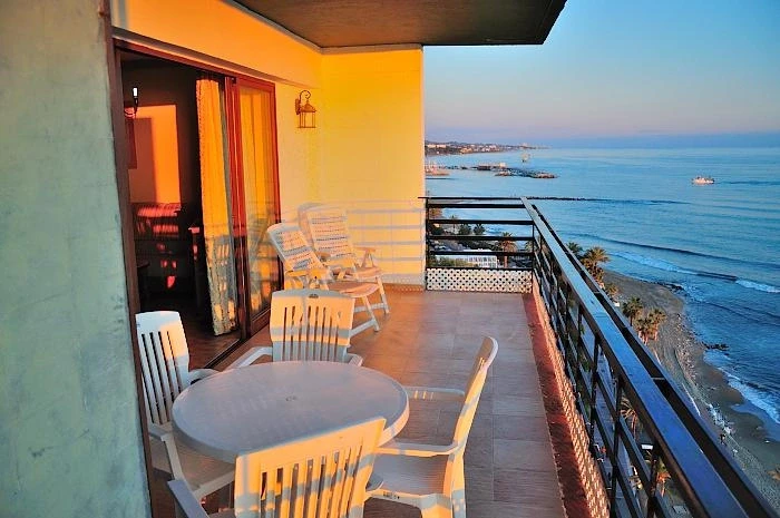 Отель-апартаменты «Apartamentos Mediteraneo» 3*