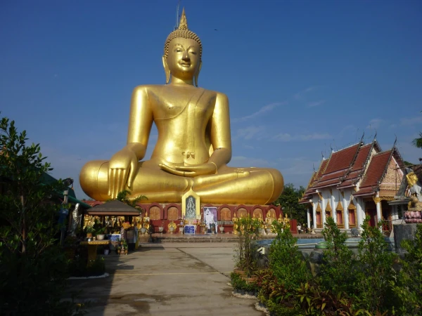 ССукотай. Будда Big Sukhotai Budda.