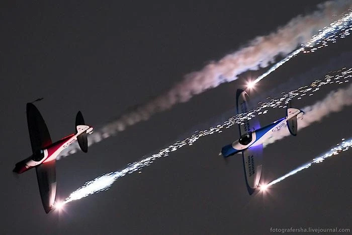 Самолетики называются Silence Twister