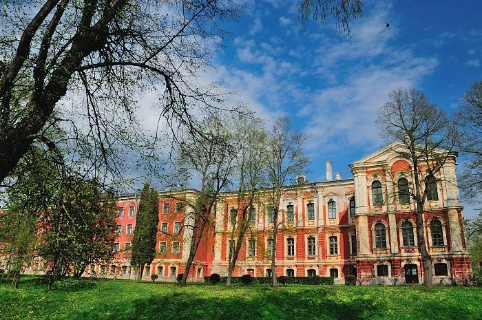 Елгавский Дворец