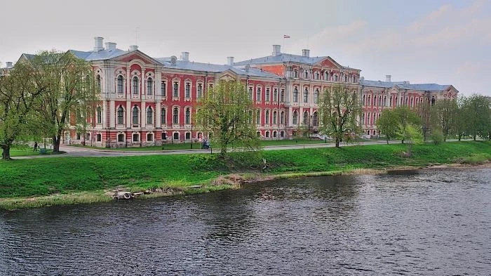 Елгавский Дворец