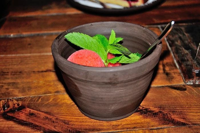Ресторан "Rozengrāls". Клубничный "Sorbet" 