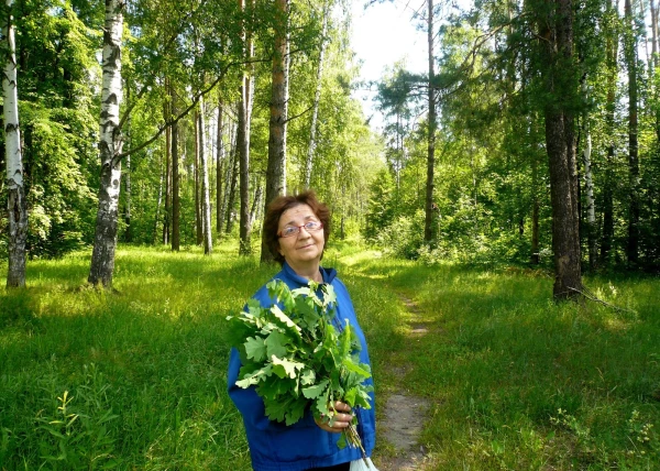 мама даже веник для бани сделала)