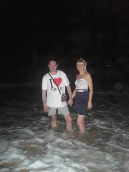 Каждый вечер на море...