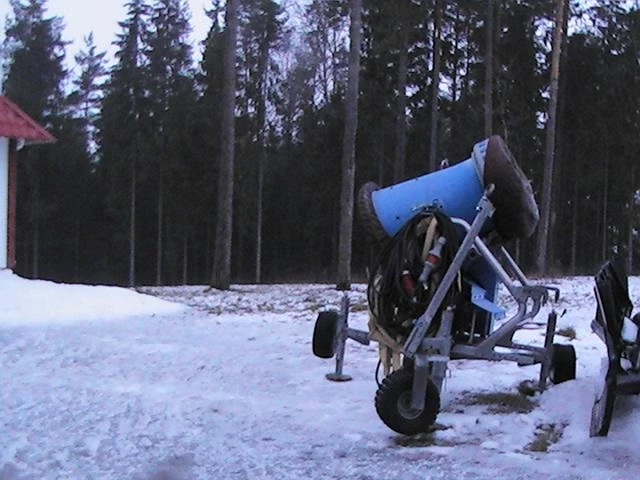 Снежная пушка
