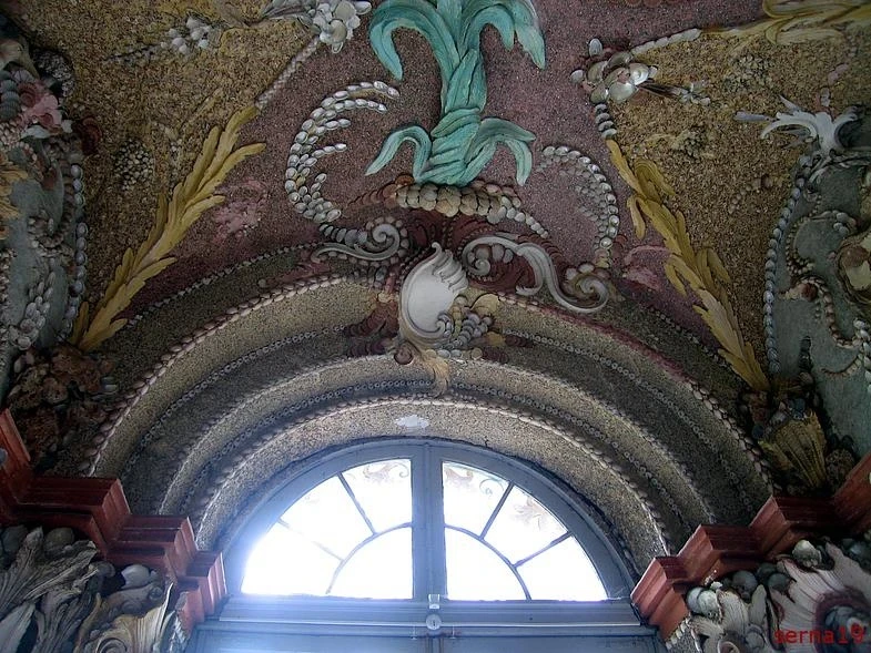 Кусково, 2007 г. Грот.