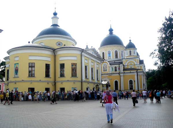 Покровский ставропигиальный женский монастырь