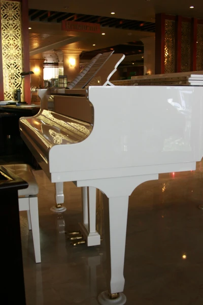 Au Lac II Hotel 3*