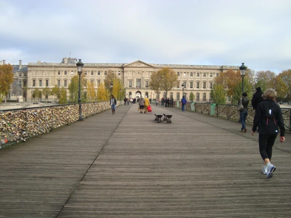Мост с замочками