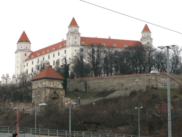 Братислава