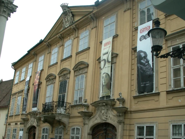 Братислава