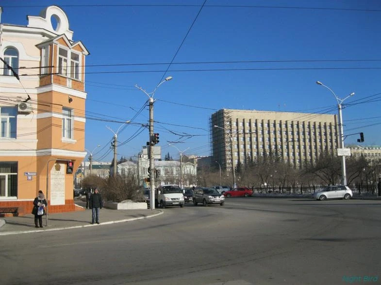 Чита. 2012 г. Раньше в этой коробке был Обком.
