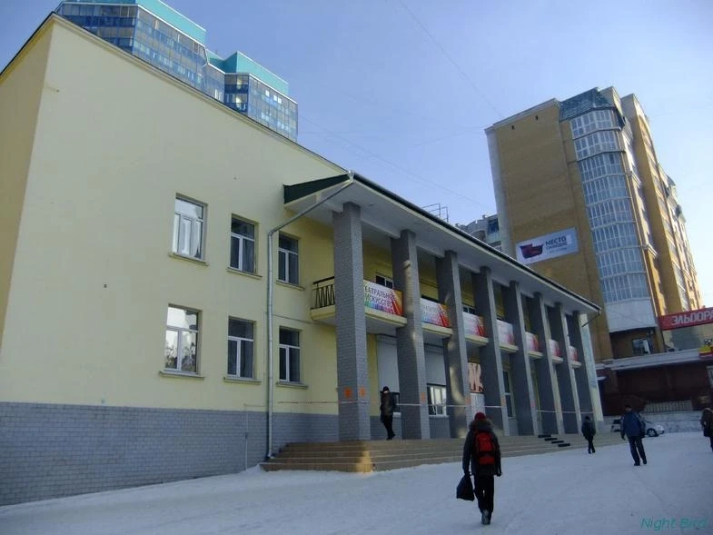 Бывший ДК машзавода. 2012 г.