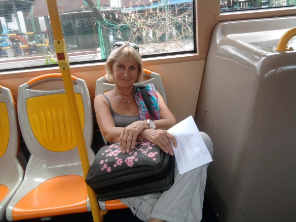Автобусом до отеля