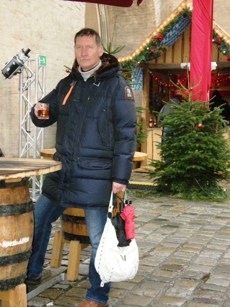Такое впечатление, что только и пили...