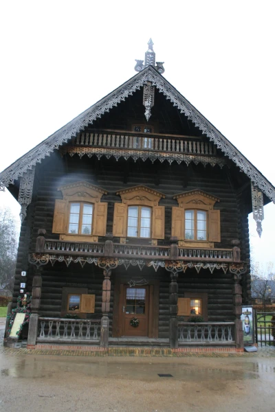 Намокли пора в ресторан 
