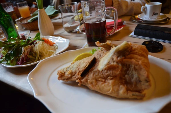 Карп в кляре...неэстетично, но сама рыбка изумительно вкусна
