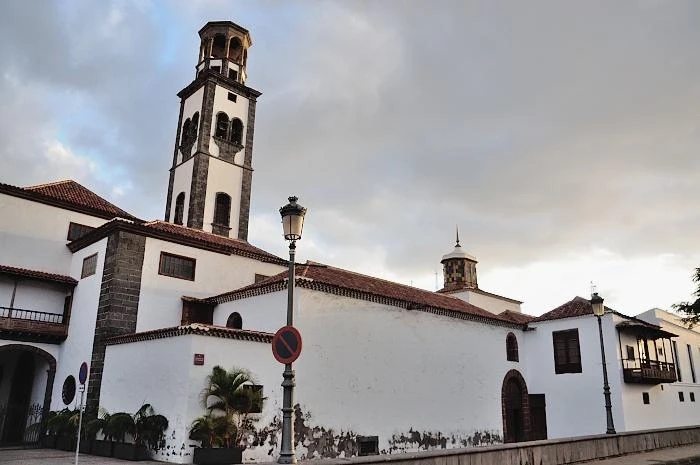 Церковь Непорочного Зачатия Пресвятой Девы Марии ( Iglesia de la Concepción)
