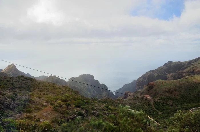 Горная дорога между SANTIAGO TEIDE и BUENAVISTA