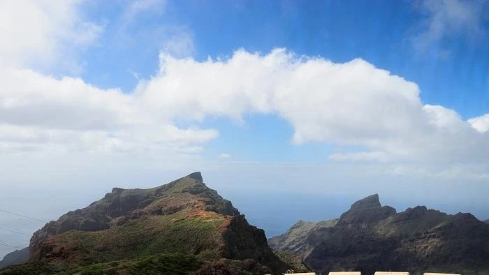 Горная дорога между SANTIAGO TEIDE и BUENAVISTA
