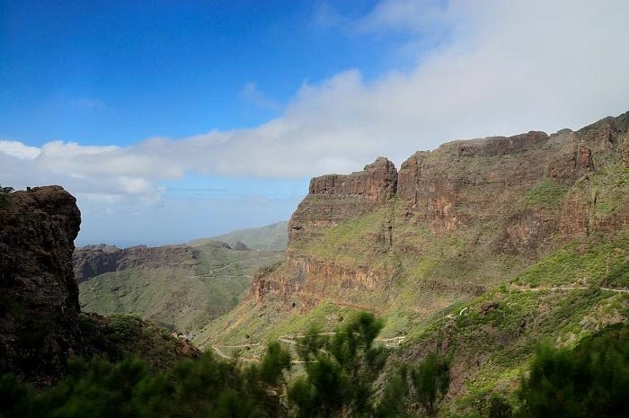 Горная дорога между SANTIAGO TEIDE и BUENAVISTA