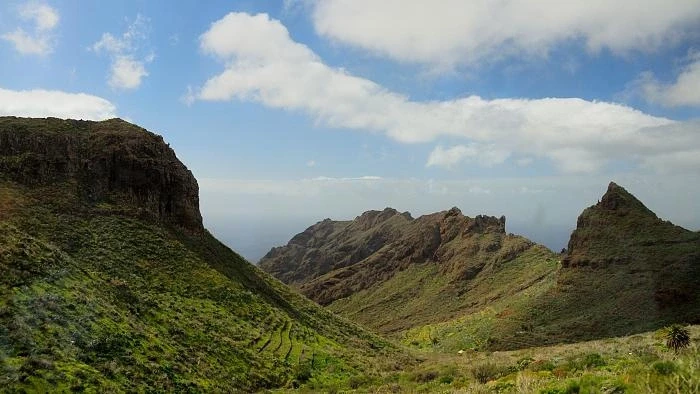 Горная дорога между SANTIAGO TEIDE и BUENAVISTA