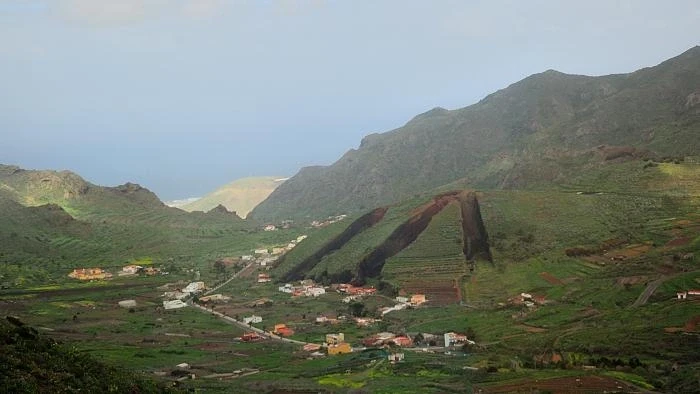 Холм Montana La Sahorra в местечке El Palmar