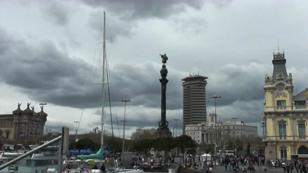 Барселона. Площадь Врата мира