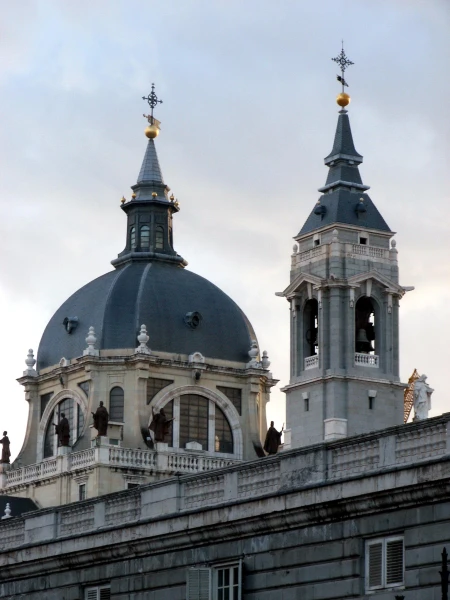 Кафедральный Собор Almudena