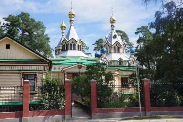 Удельная. Троицкая церковь