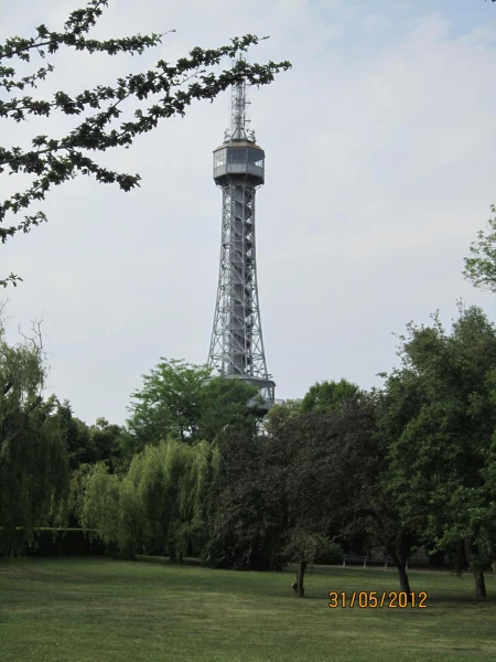 Петршинская Башня.