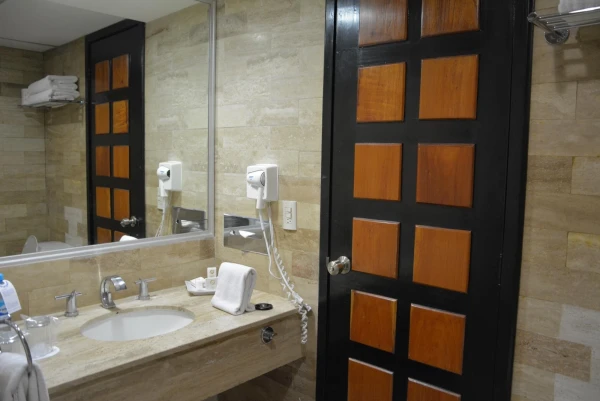 Отел Hotel DEL MAR 4*, г.Кампече