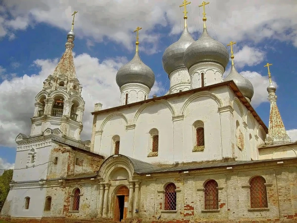 Крестовоздвиженский собор