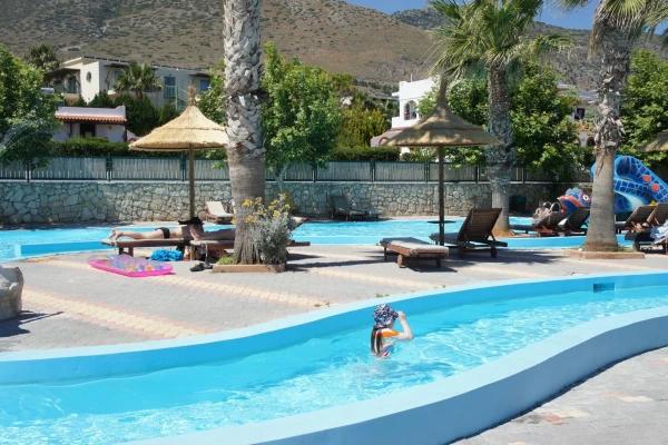Аквапарк возле пляжа Star Beach