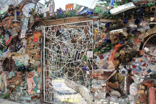 Филадельфия. South Street. Magic Garden.