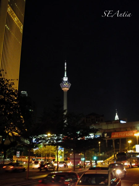 Menara KL. По дороге к Чайнатаун
